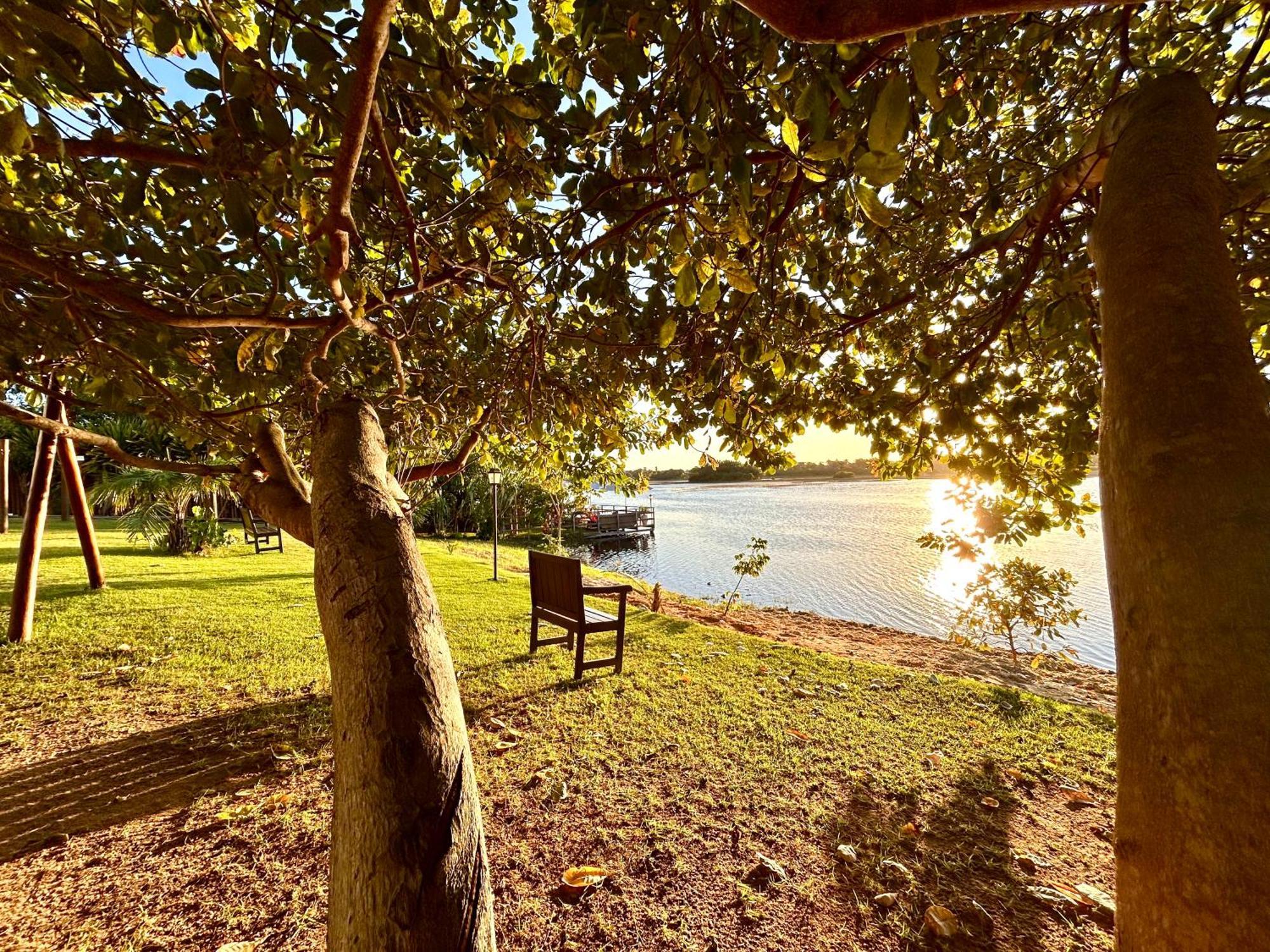 Porto Smeralda, Praia de Guarajuba, Formidável Esterno foto